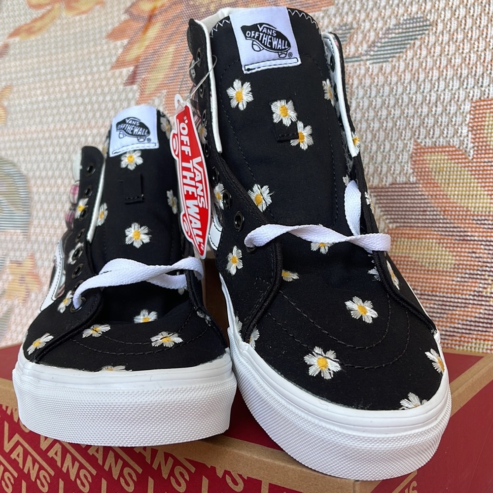Vans WMNS Sk8-Hi
Floral Plaid Patchwork
VN0A7Q5NUUW
 sneakers - Picture 7 of 16
